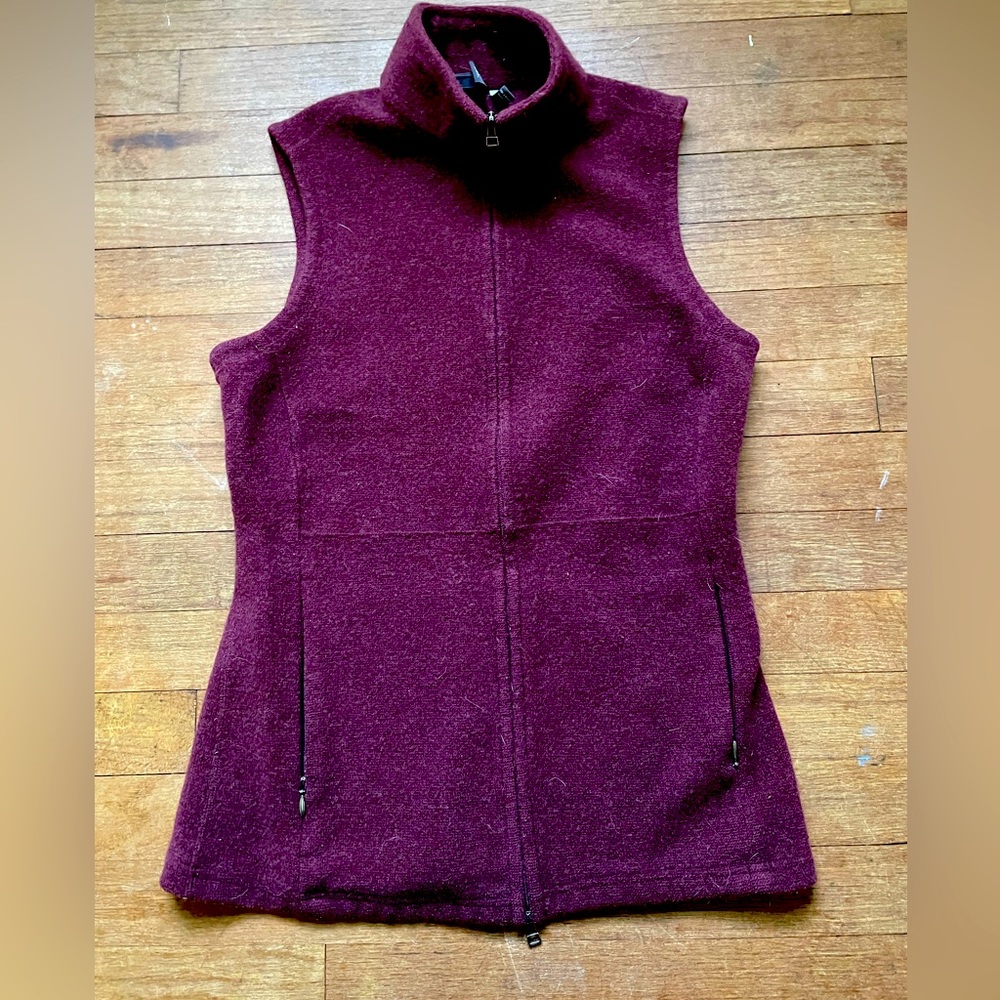 Ibex Womens Wool Vest, Size S, Maroon, Excellent Condition